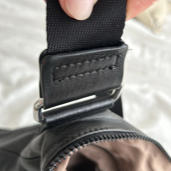 ⭐️MESSENGER CROSSBODY BAG⭐️ - Picture 9 of 9